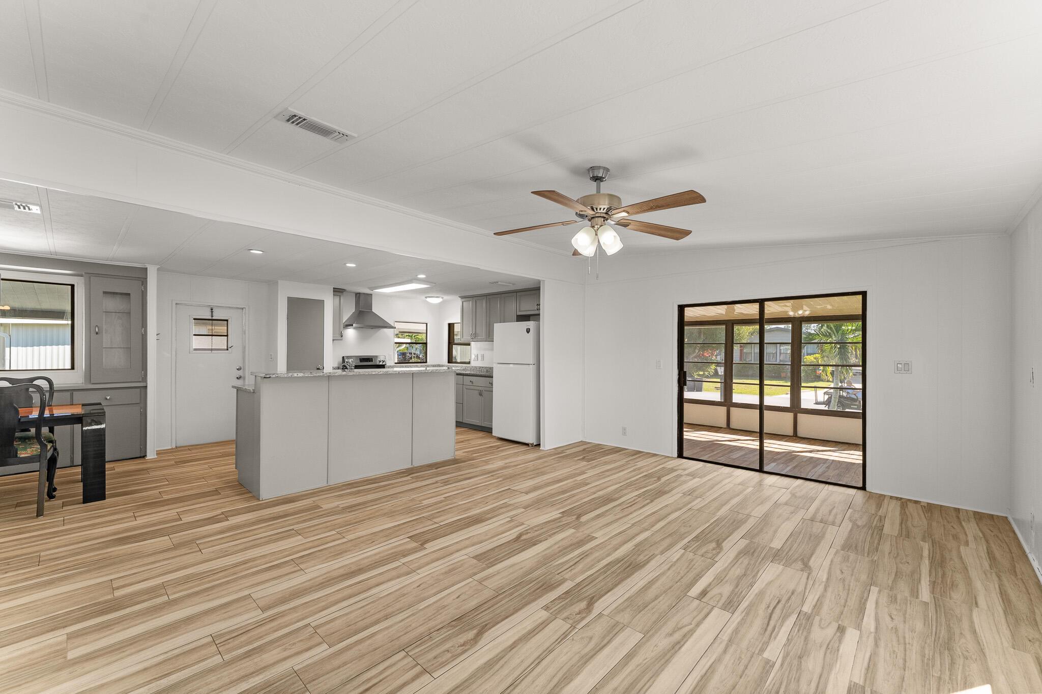 ST LUCIE FALLS (AKA RIVER - Residential