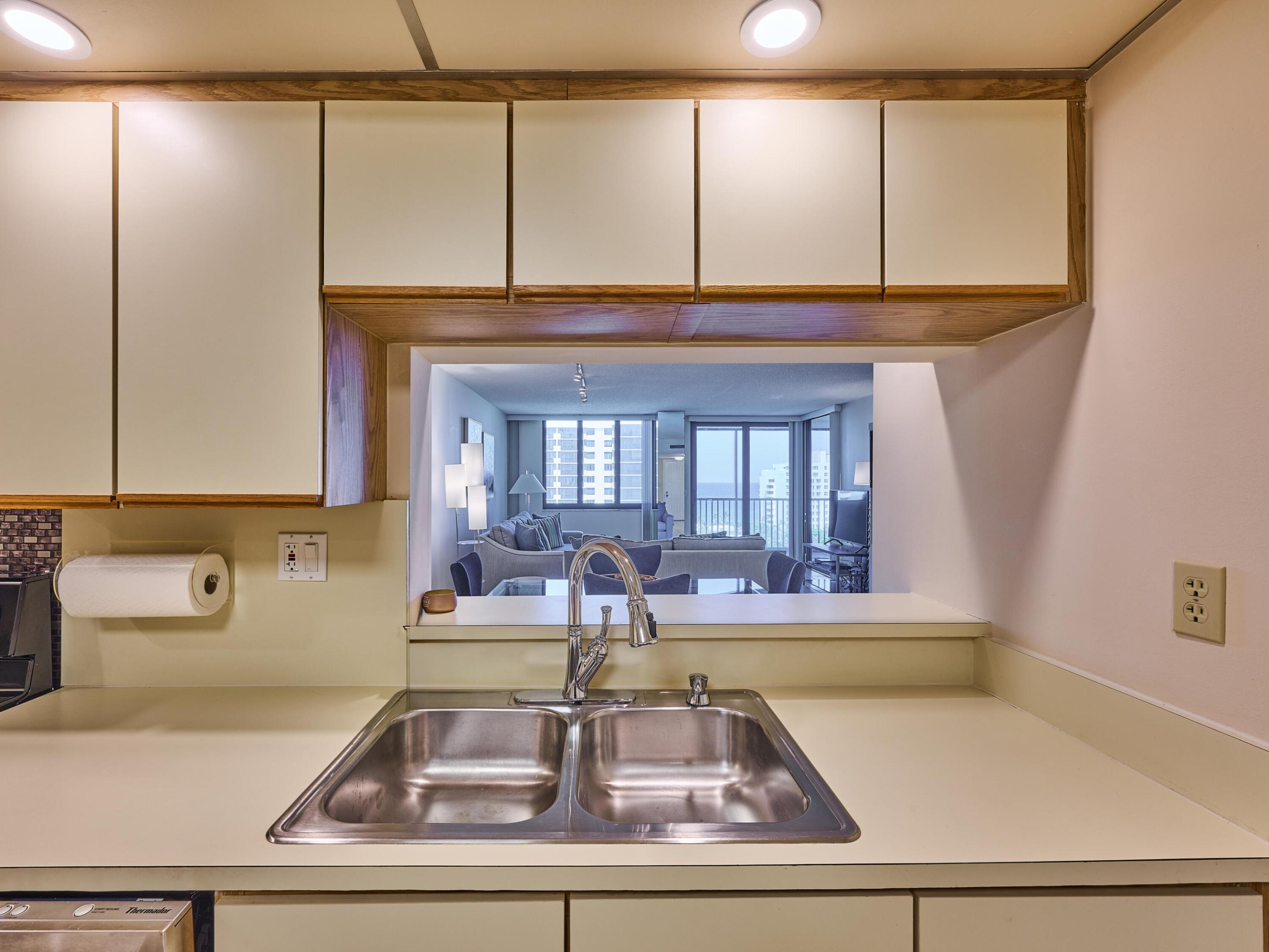 CORONADO AT HIGHLAND BEACH - Residential Lease