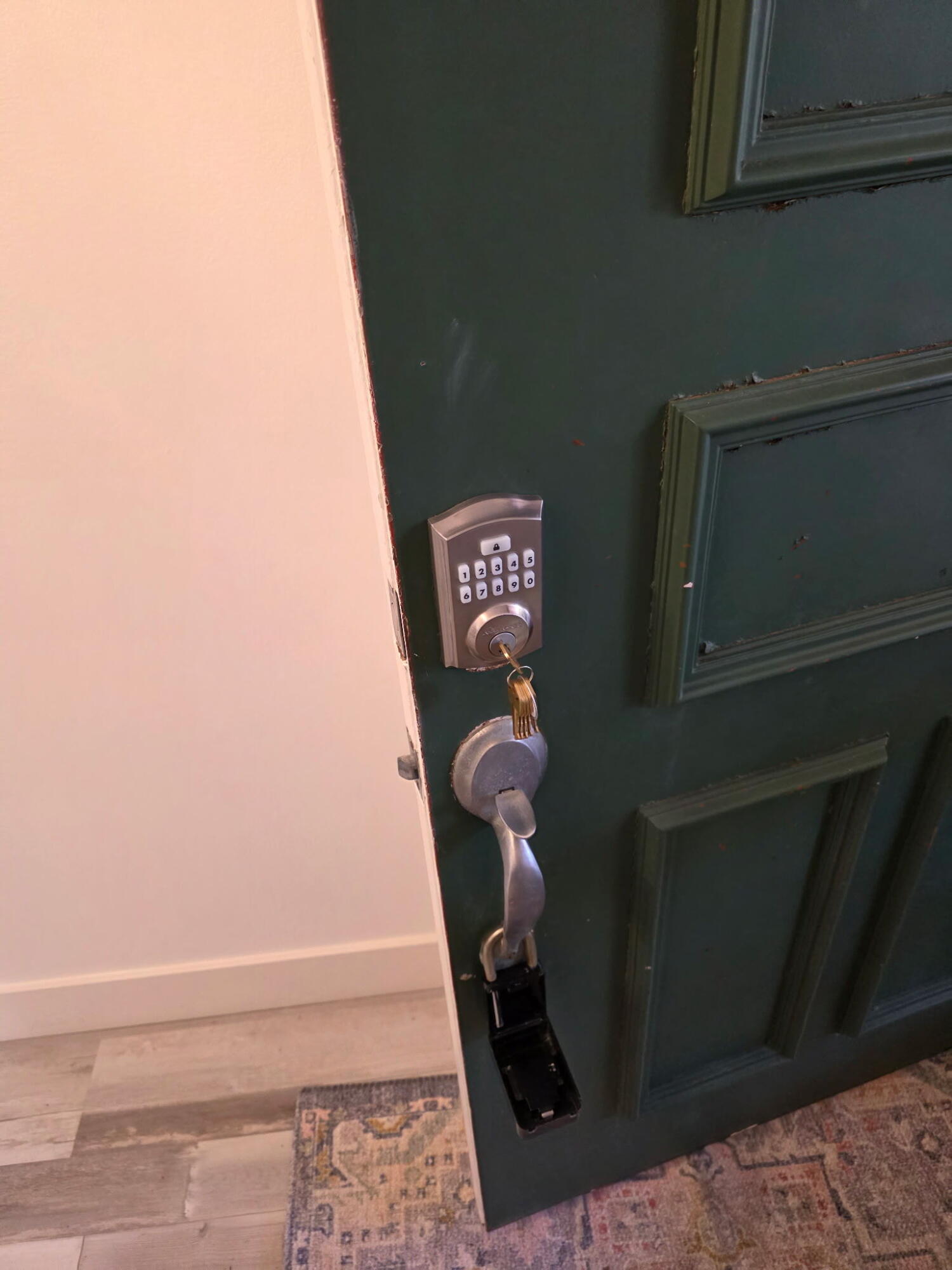 GREEN LAKES CONDO 1 THRU 21 OR3248P1 - Residential