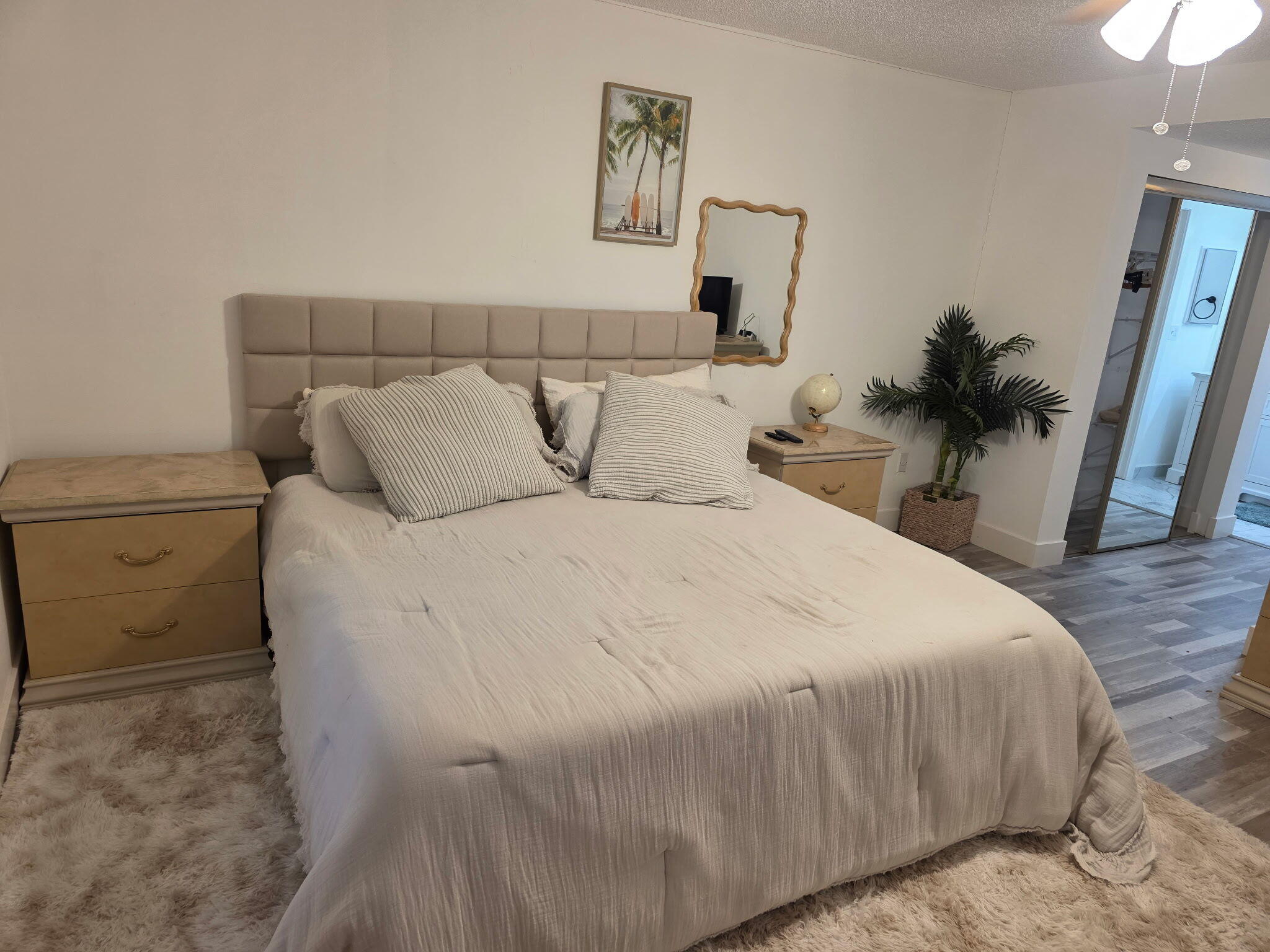 GREEN LAKES CONDO 1 THRU 21 OR3248P1 - Residential