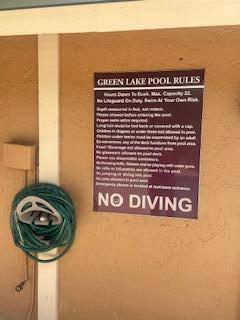 GREEN LAKES CONDO 1 THRU 21 OR3248P1 - Residential