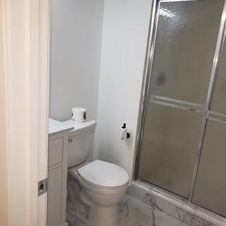 GREEN LAKES CONDO 1 THRU 21 OR3248P1 - Residential