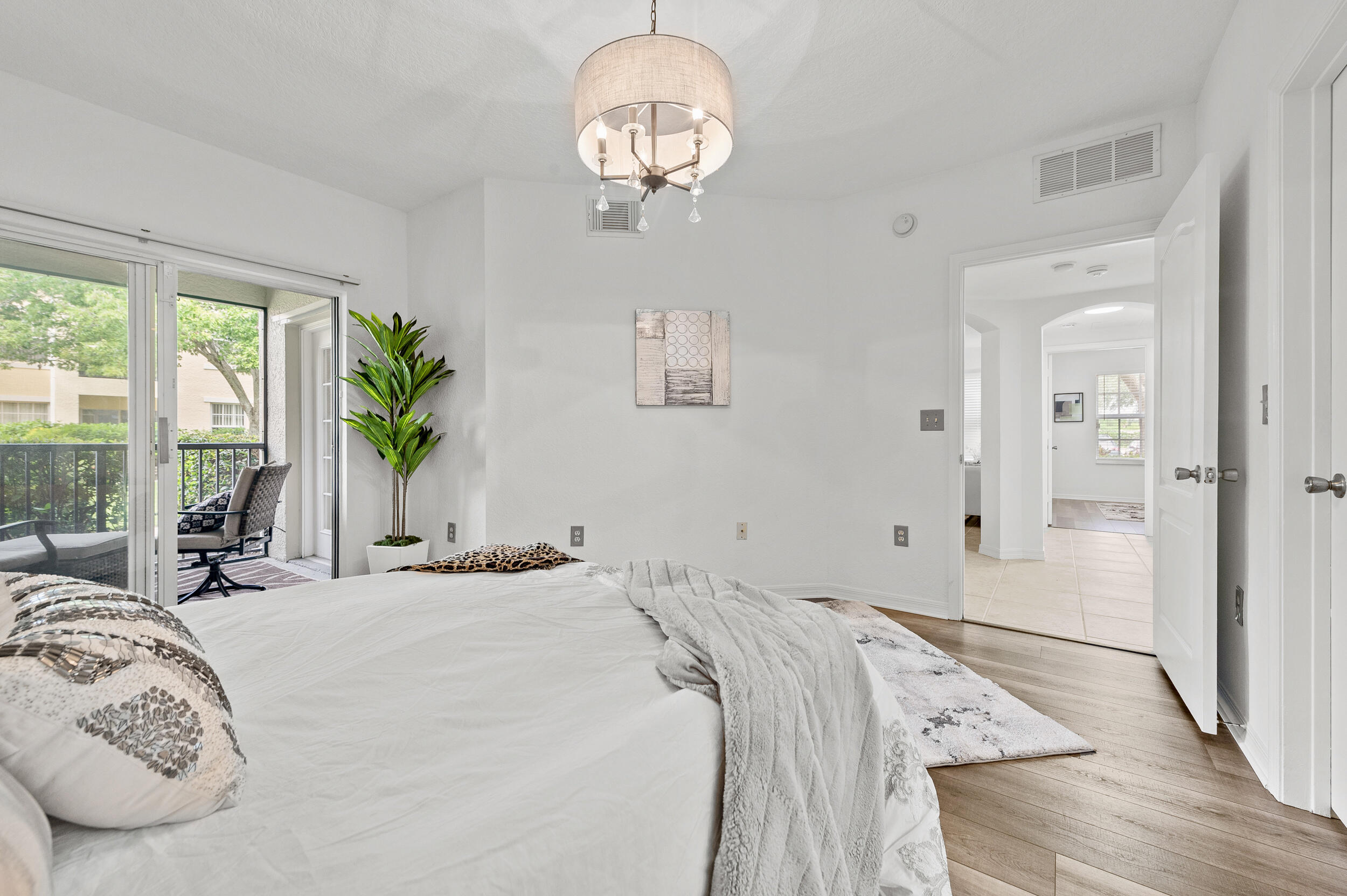 HE BELMONT AT ST LUCIE WEST, A CONDOMINIUM - Residential Lease