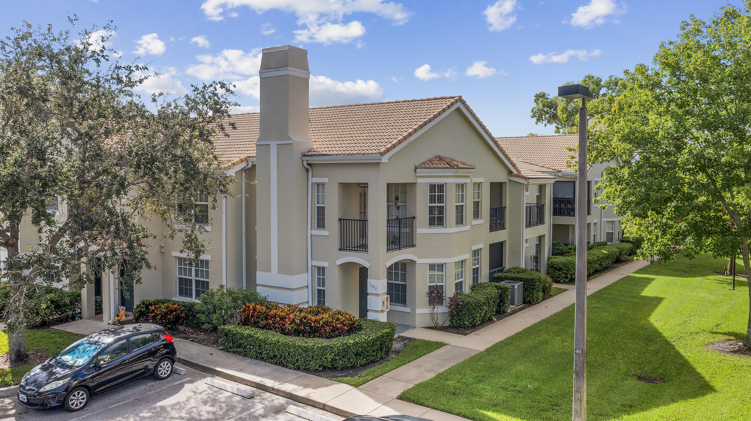 HE BELMONT AT ST LUCIE WEST, A CONDOMINIUM - Residential Lease
