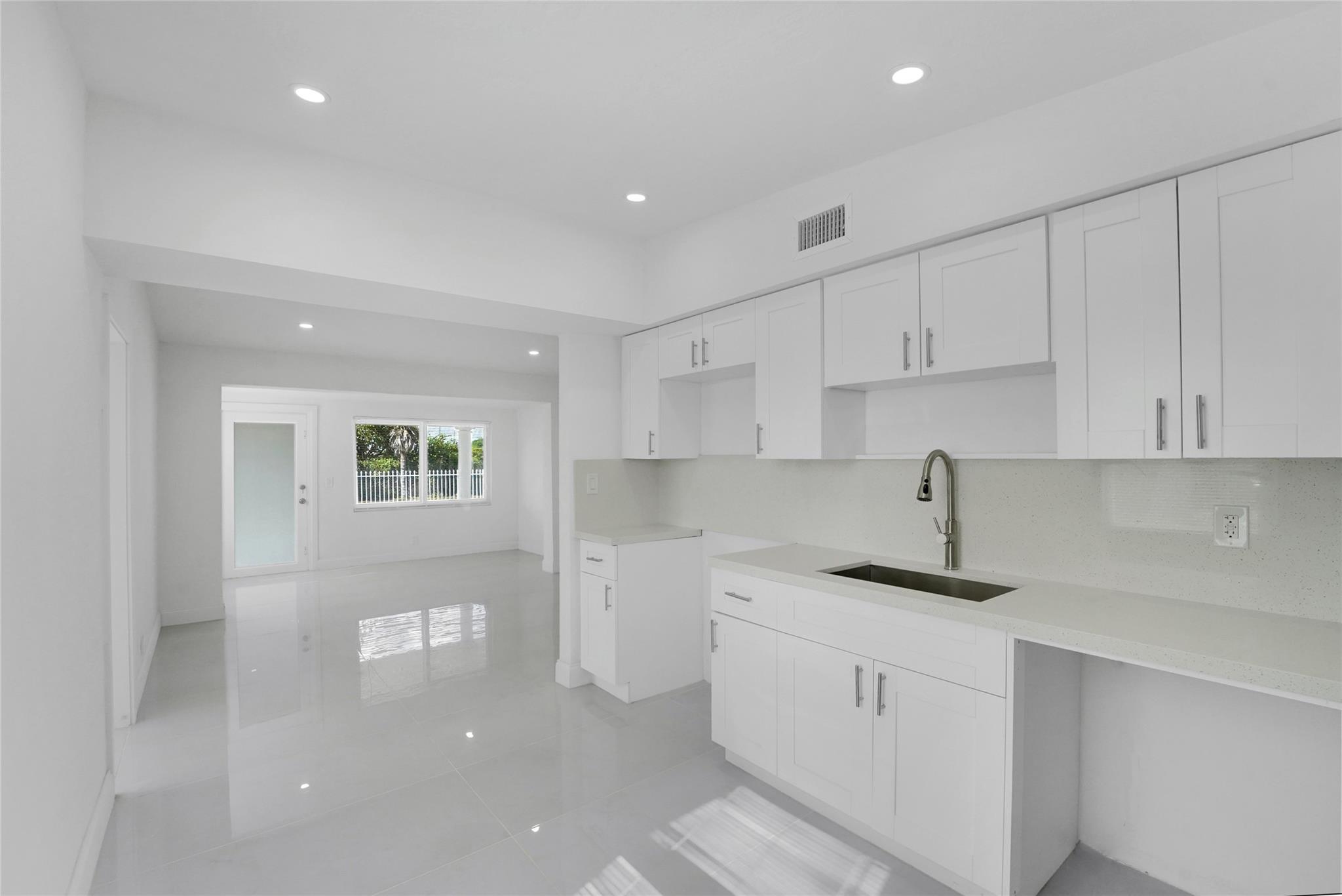 MAGNOLIA GARDENS CONSOLID - Residential