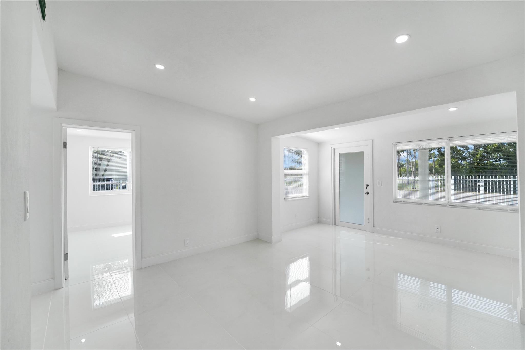 MAGNOLIA GARDENS CONSOLID - Residential