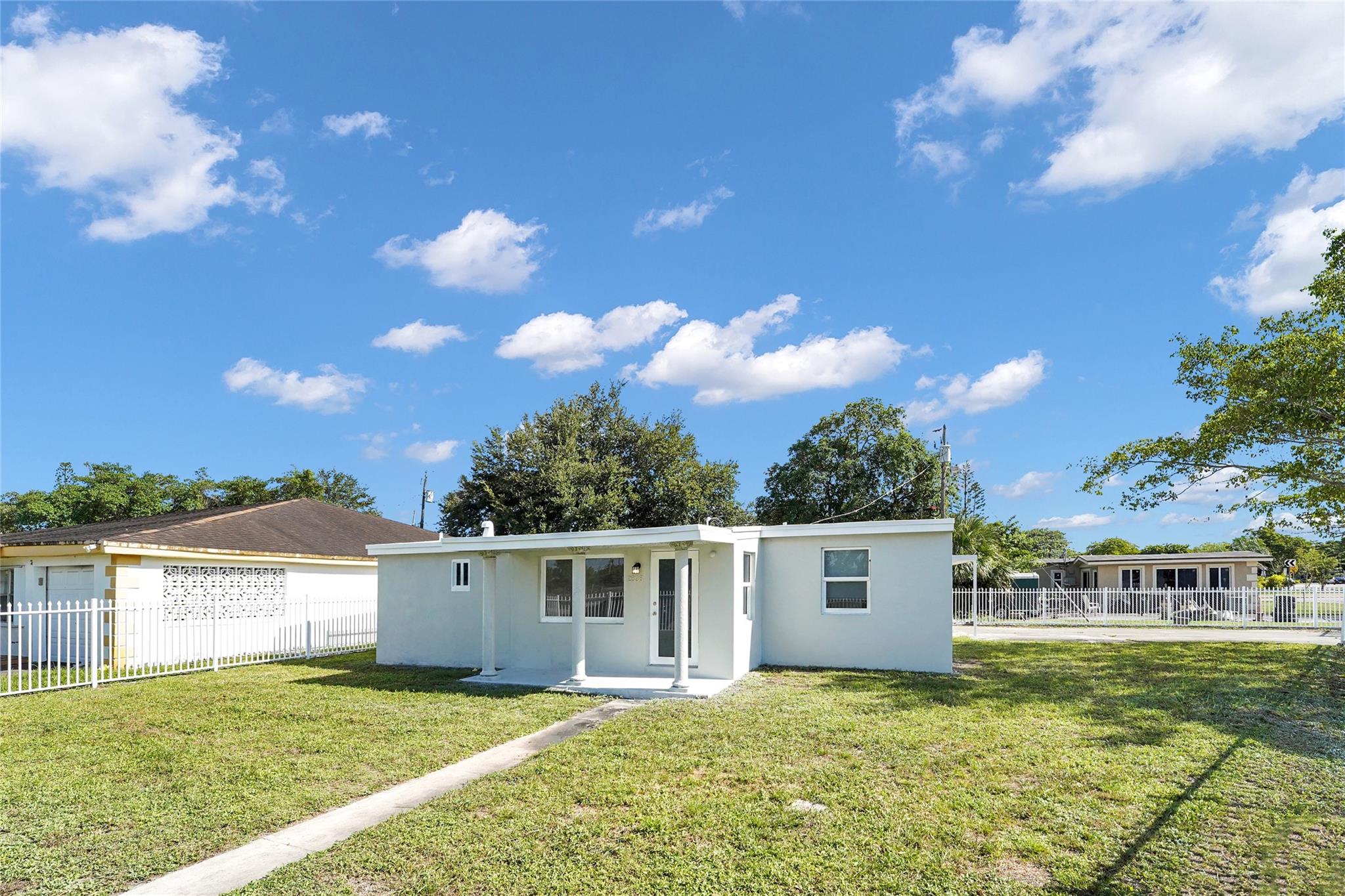 MAGNOLIA GARDENS CONSOLID - Residential