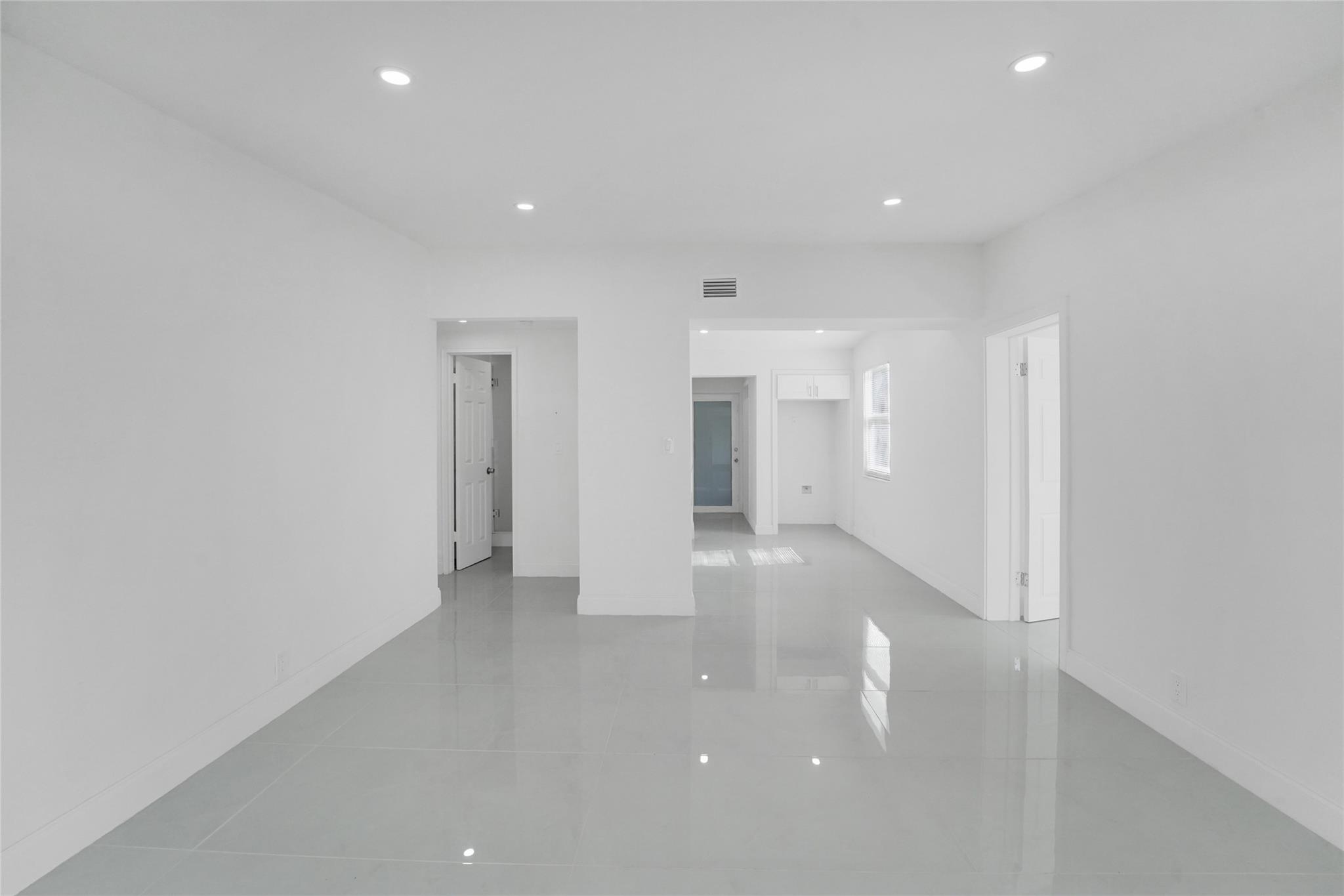 MAGNOLIA GARDENS CONSOLID - Residential