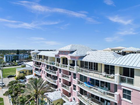 A home in Deerfield Beach