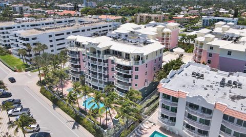 A home in Deerfield Beach