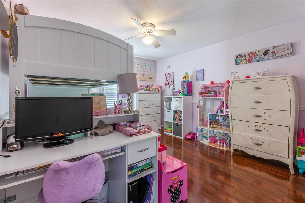 OLIVE TREE PAR 5C - Residential