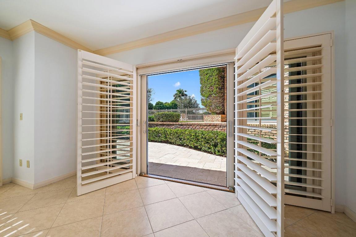 JUPITER HILLS VILLAGE CONDO - Residential