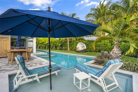 A home in Hutchinson Island