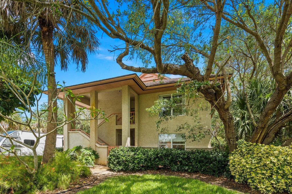 Photo of 2308 Atlantic Beach Boulevard, Hutchinson Island, FL 34949 (MLS # R10880690)