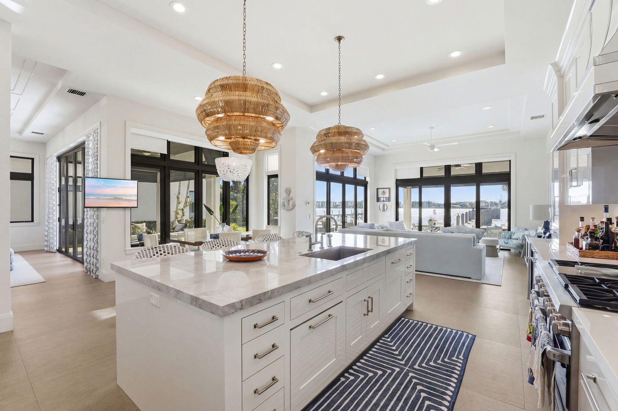 Hypoloxo Island - Residential