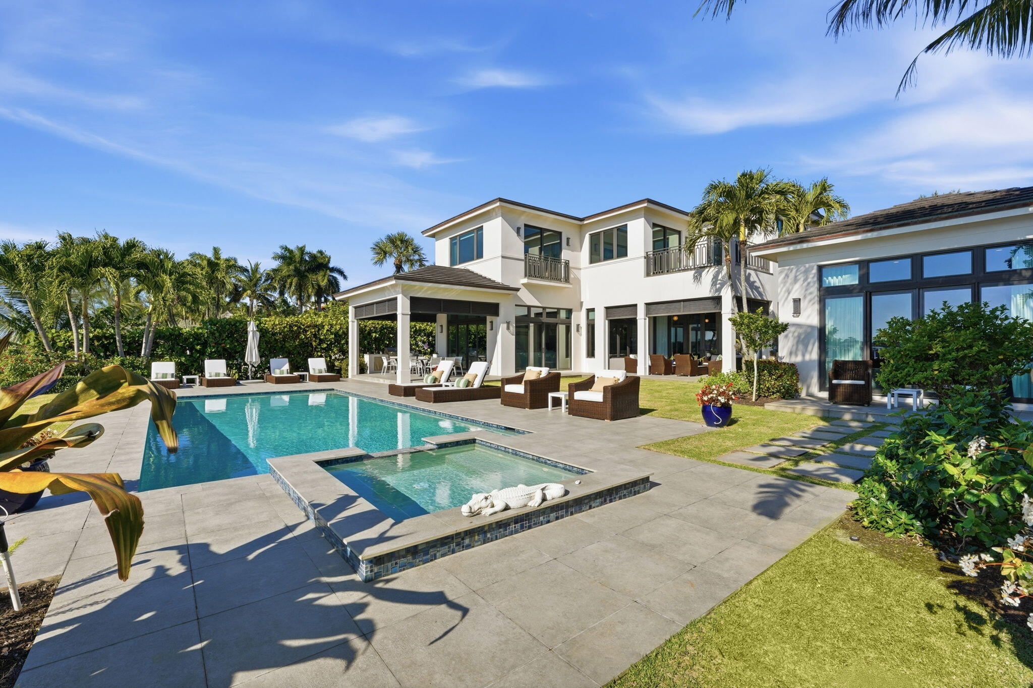 Hypoloxo Island - Residential