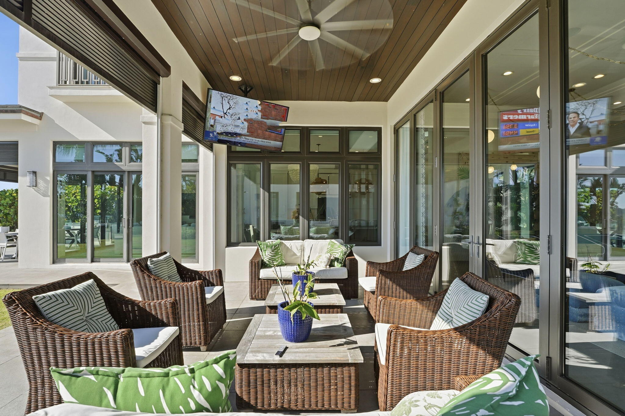 Hypoloxo Island - Residential