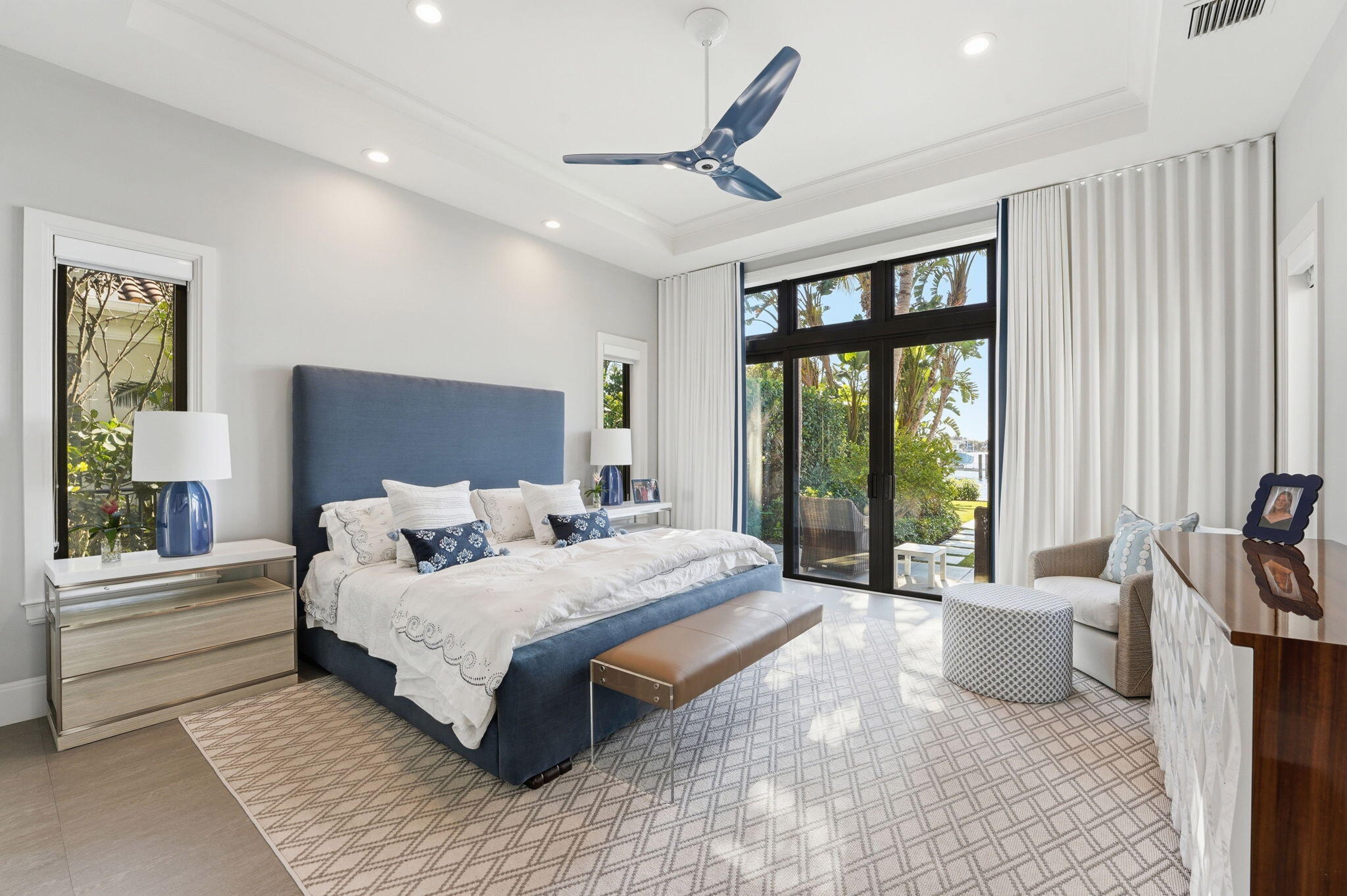 Hypoloxo Island - Residential