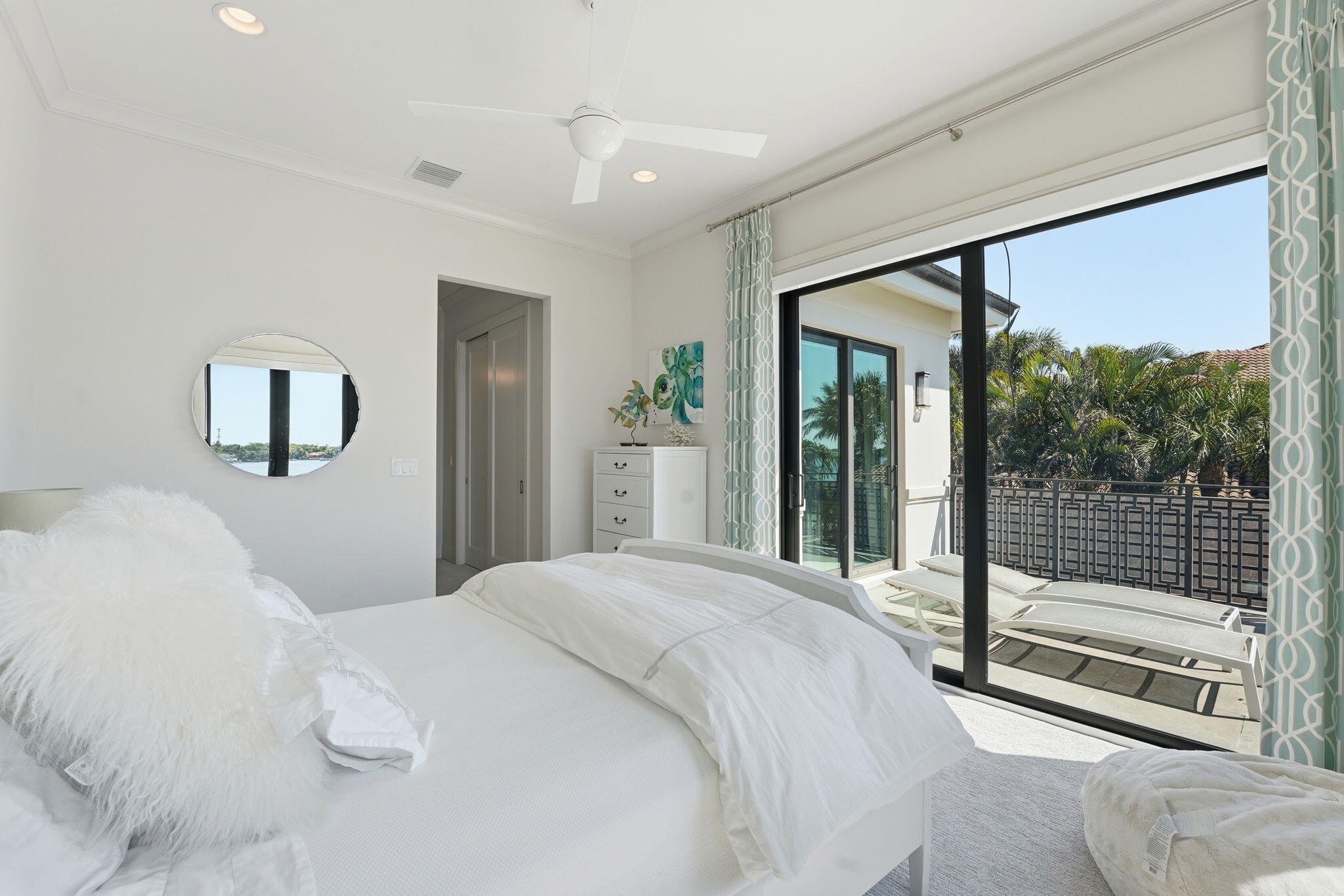 Hypoloxo Island - Residential