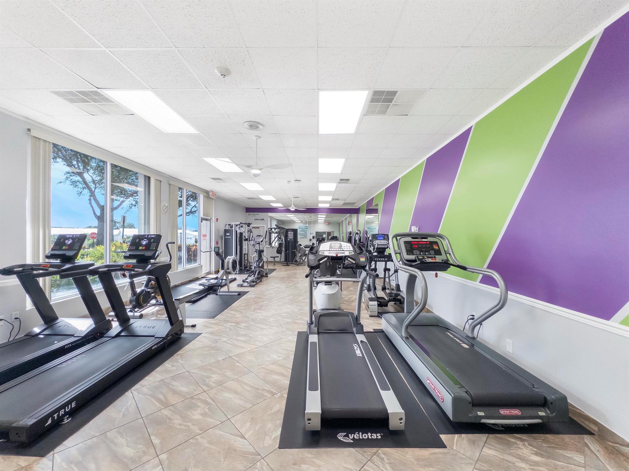 PALM BEACH LEISUREVILLE S - Residential