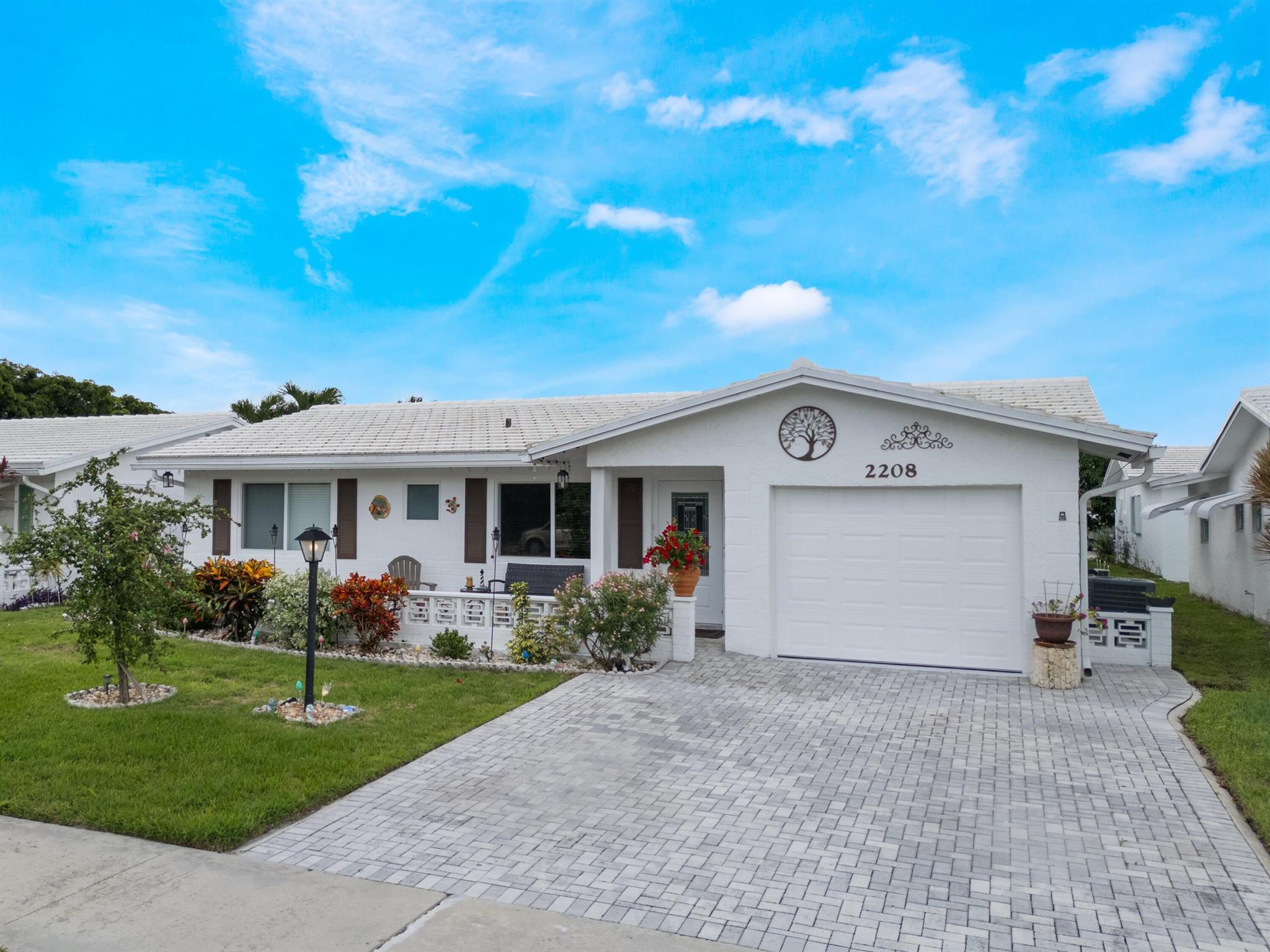 PALM BEACH LEISUREVILLE S - Residential