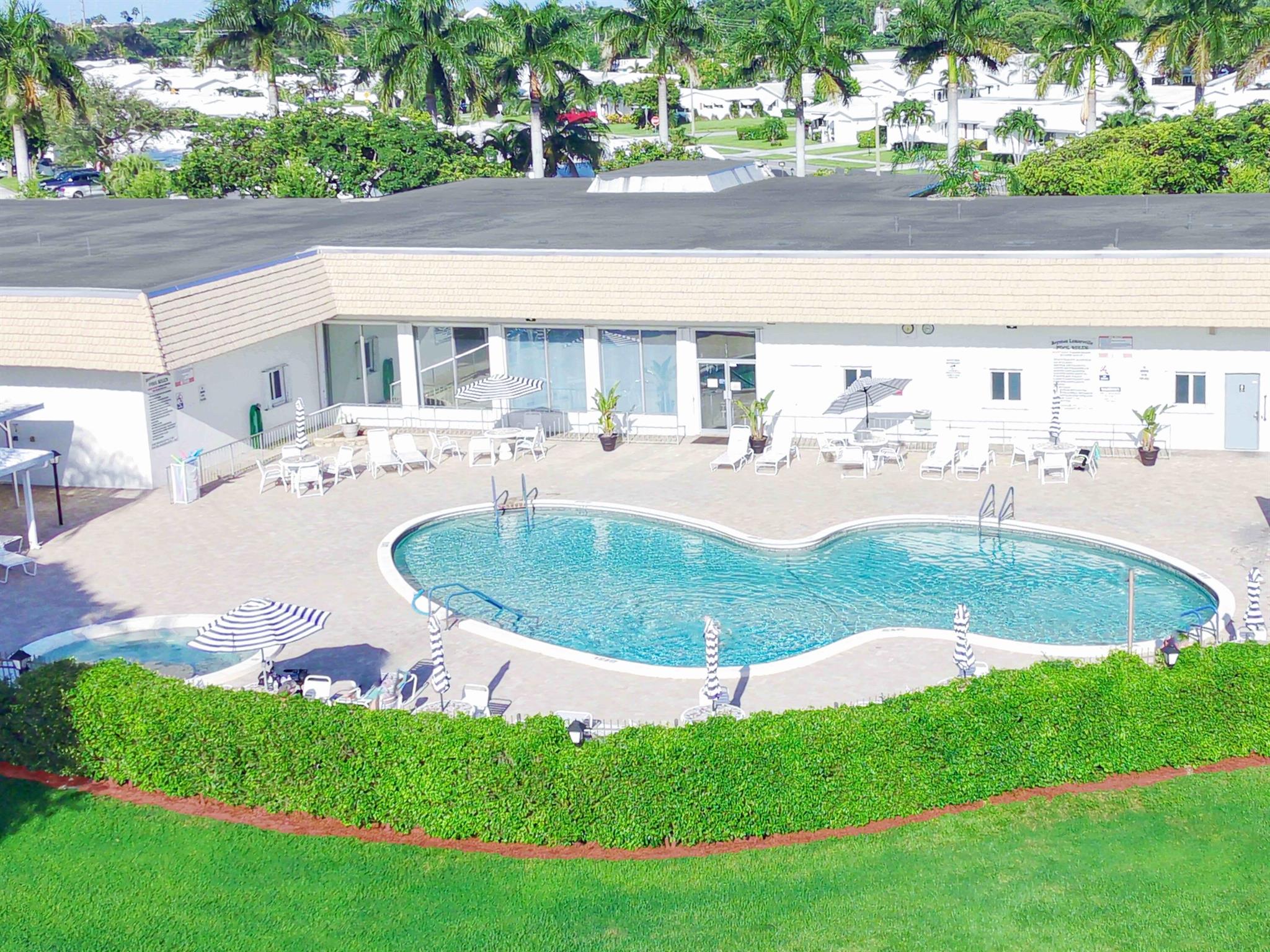 PALM BEACH LEISUREVILLE S - Residential