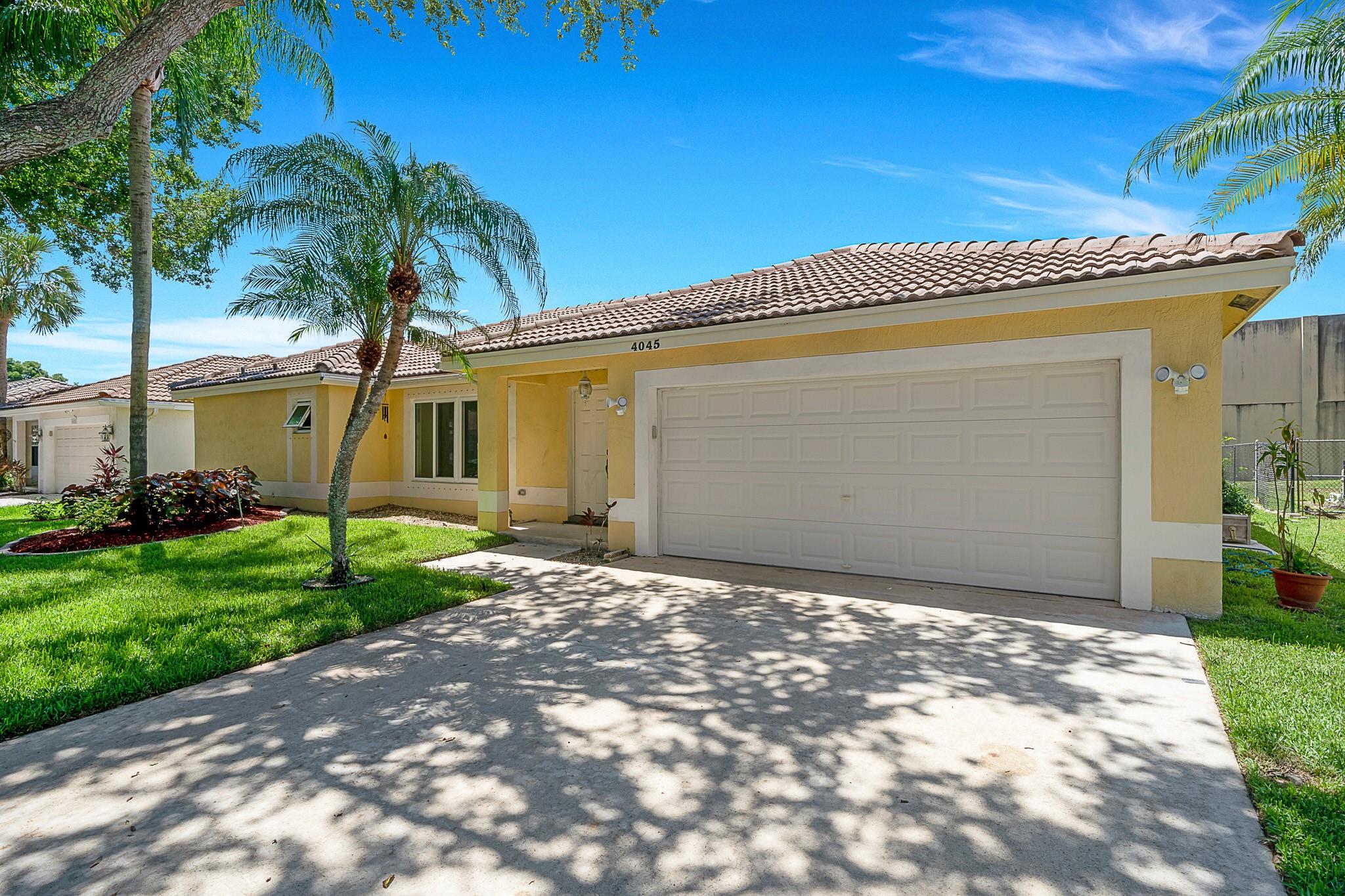 4045 NW 59th St