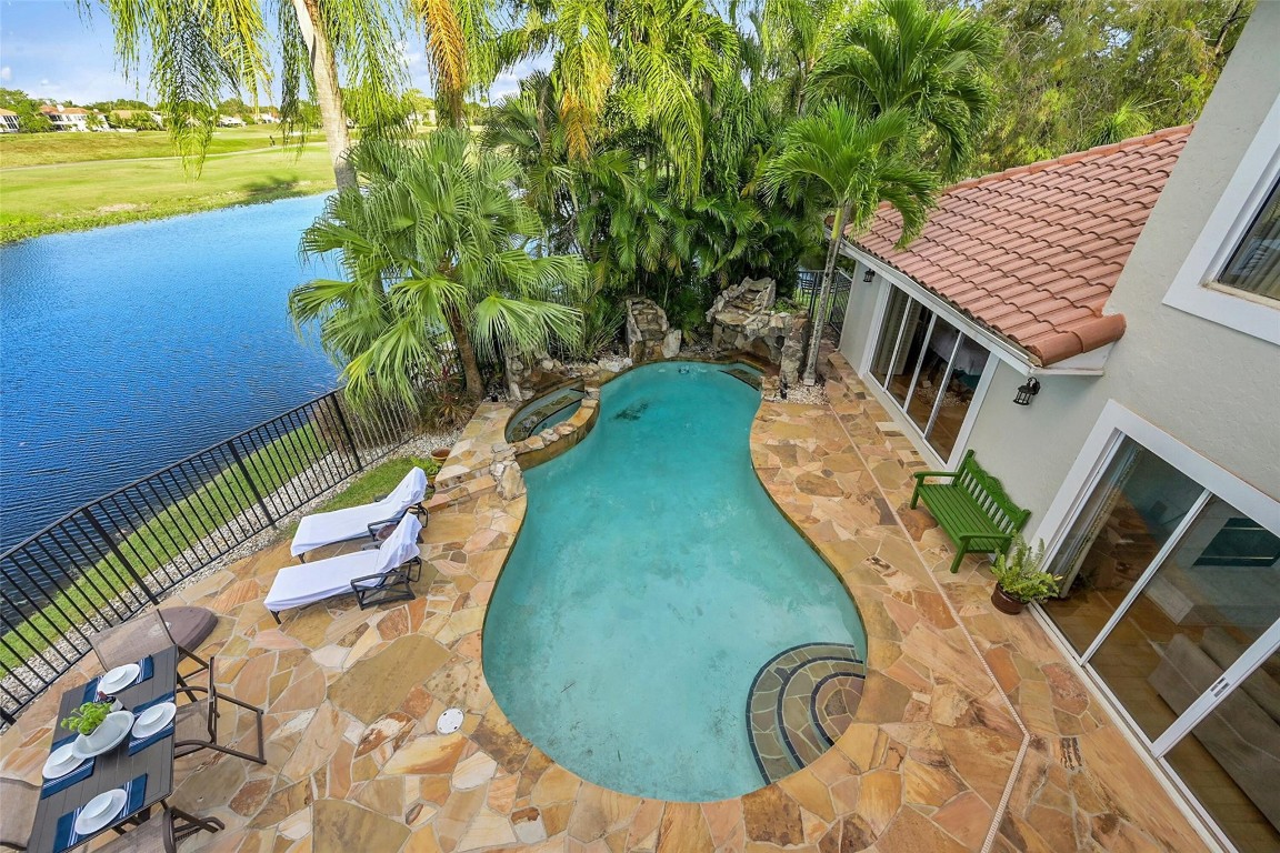 Eagle Trace - Residential