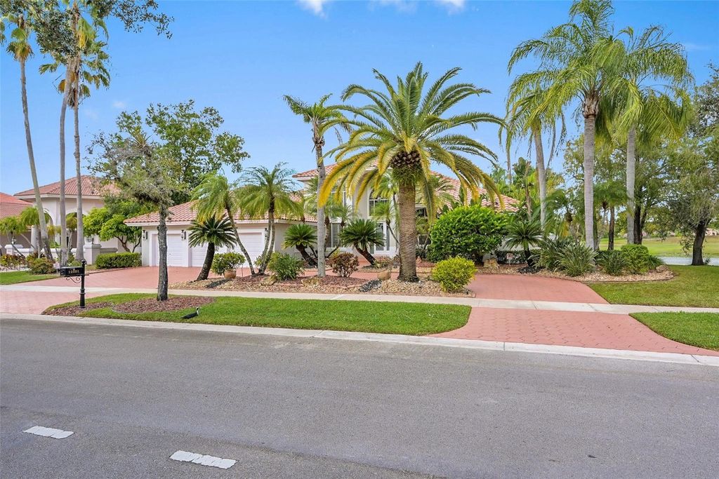 Photo of 12601 Eagle Trace Boulevard, Coral Springs, FL 33071 (MLS # F10538957)