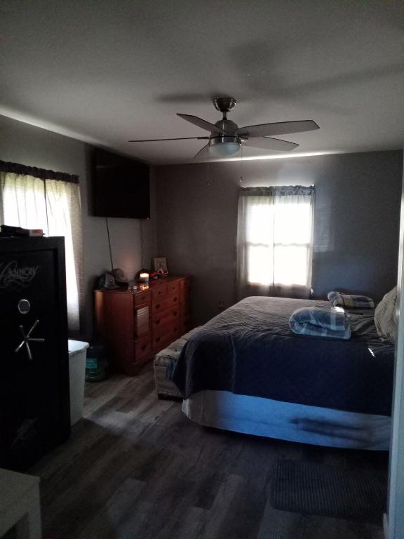 Sunset Grove - Residential