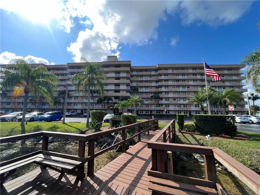Large 2/2 updated beautifully renovated and furnished condo with fabulous views in a quiet yet very centric located and near major roads, grocery stores, shopping centers and a short drive to airport and Fort Lauderdale Beach, community requires tenants to pay an additional $1,000.00 security deposit.