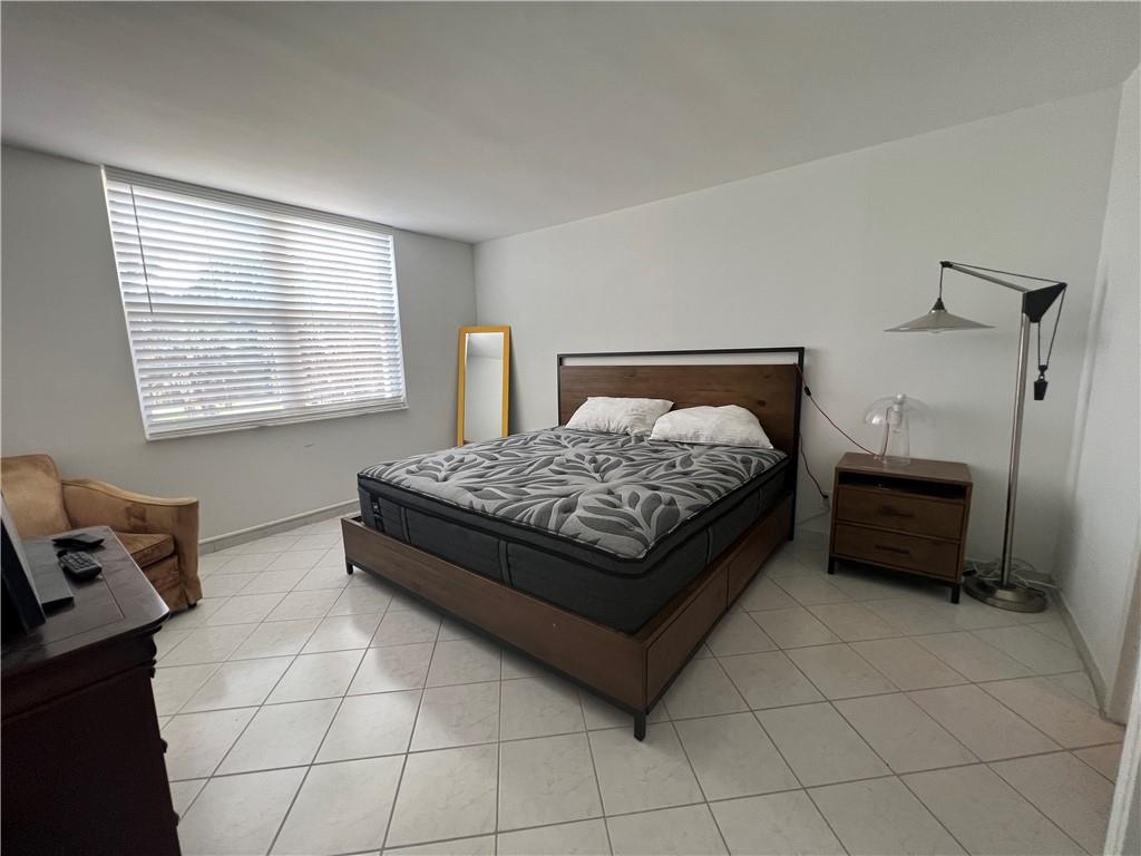 Coronado At Jacaranda Ph - Residential Lease