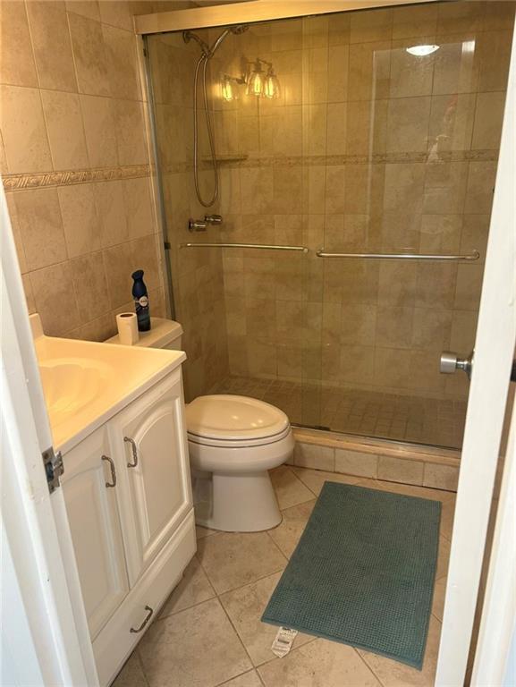 Coronado At Jacaranda Ph - Residential Lease