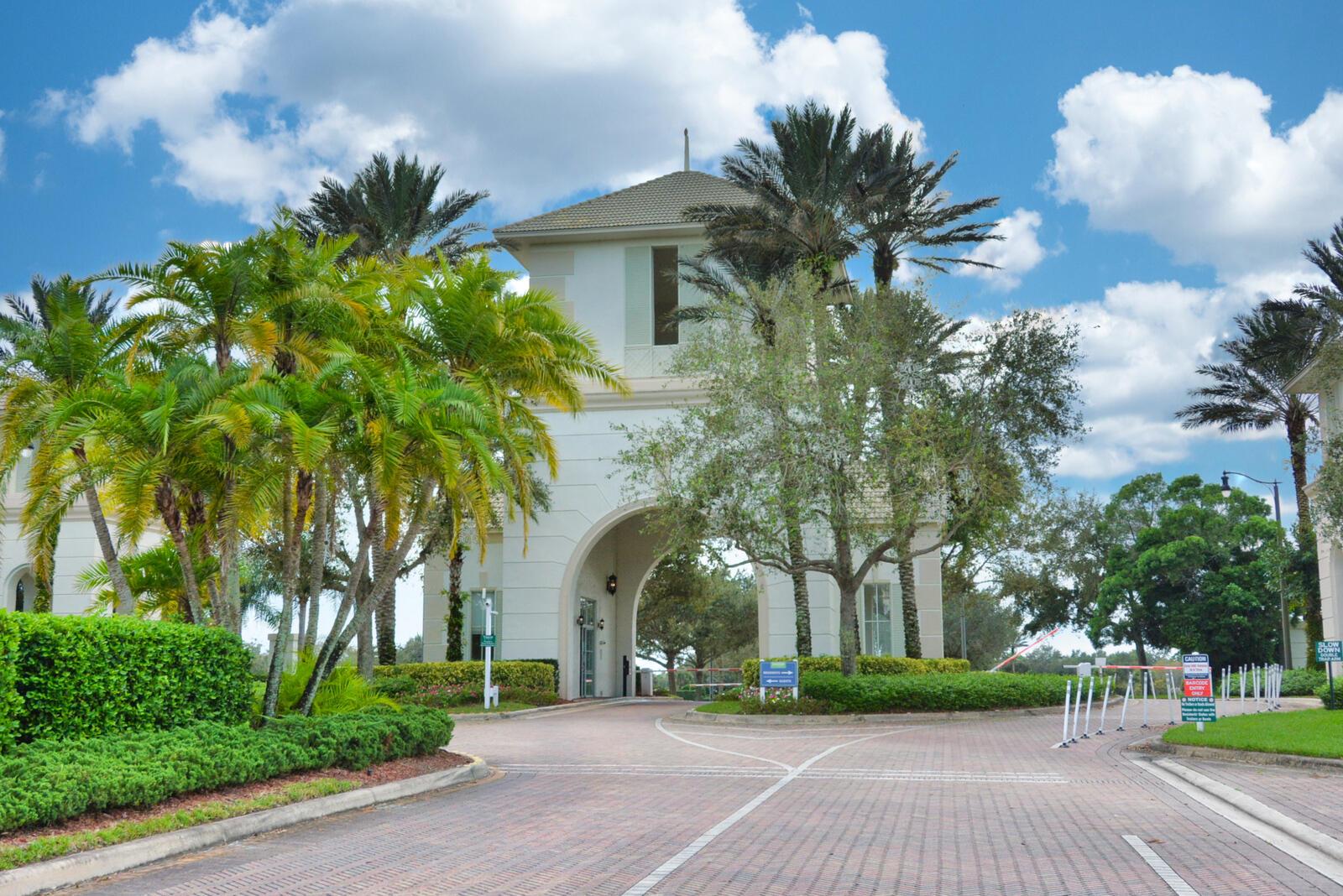 LAKEPARK AT TRADITION PLA - Residential