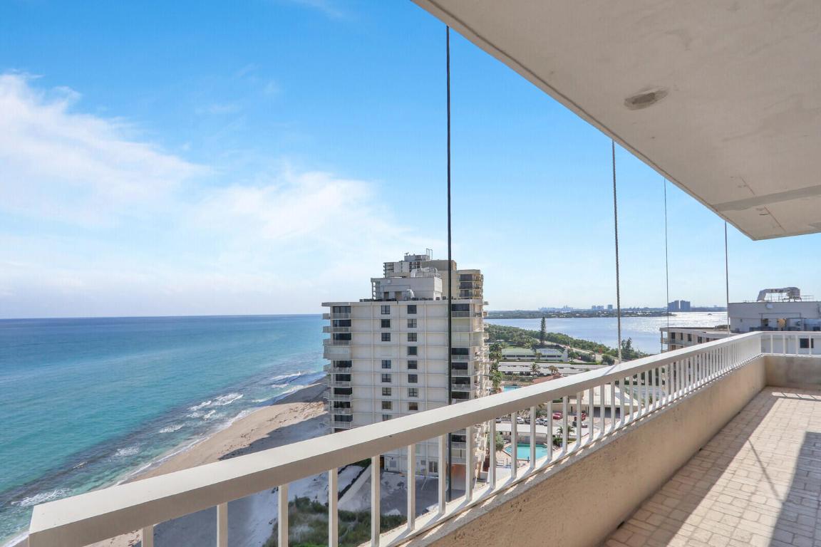 WATER GLADES CONDO - Residential Lease