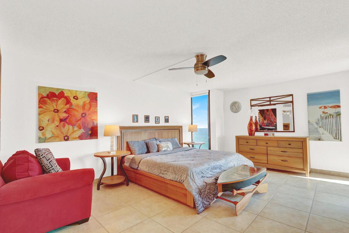 WATER GLADES CONDO - Residential Lease