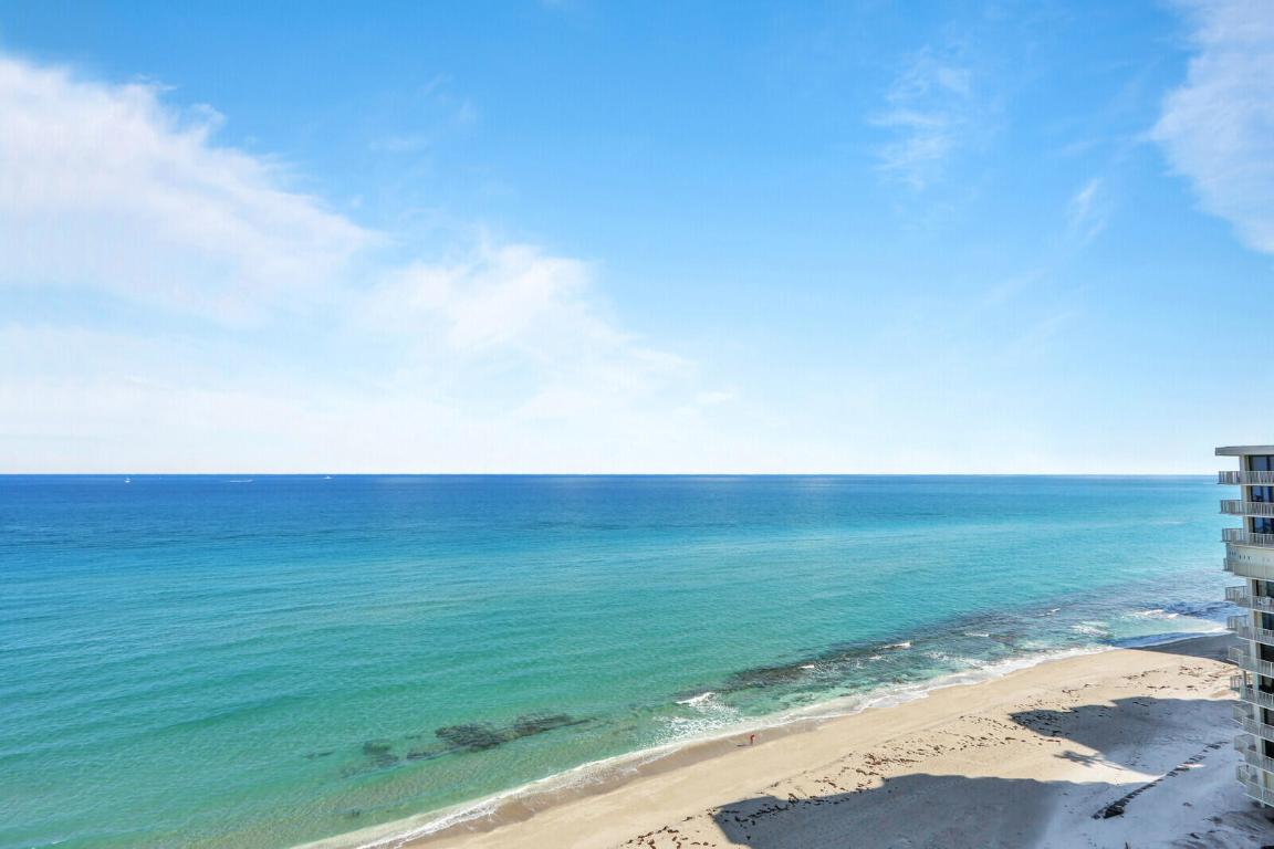 WATER GLADES CONDO - Residential Lease