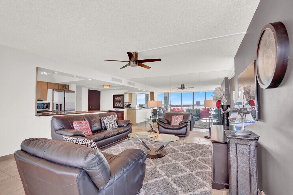 WATER GLADES CONDO - Residential Lease