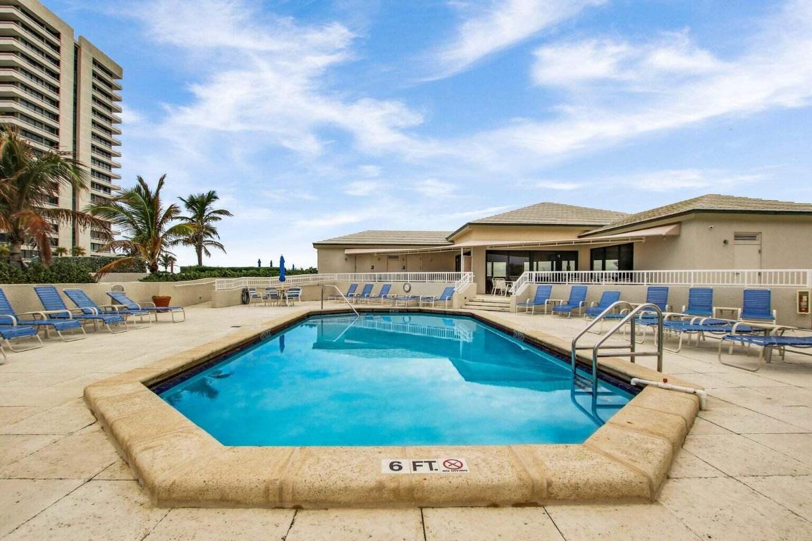 WATER GLADES CONDO - Residential Lease