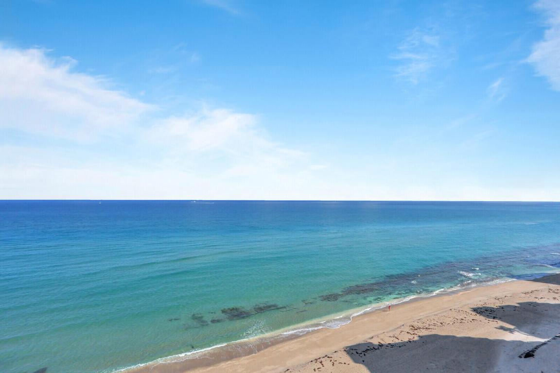 WATER GLADES CONDO - Residential Lease