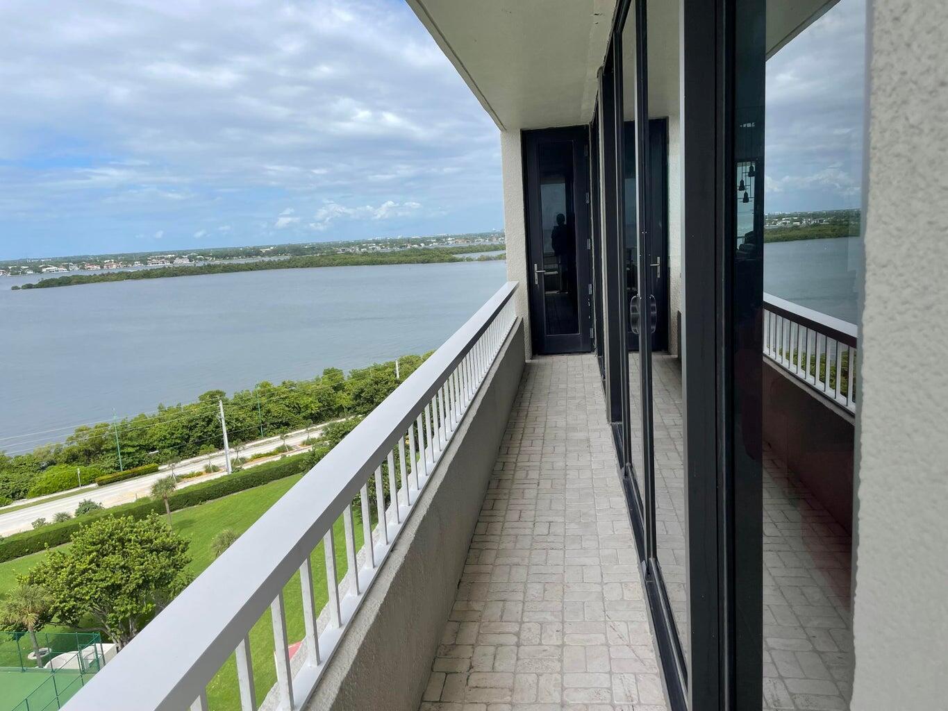 WATER GLADES CONDO - Residential Lease