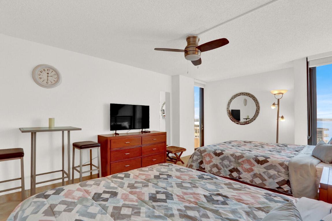 WATER GLADES CONDO - Residential Lease