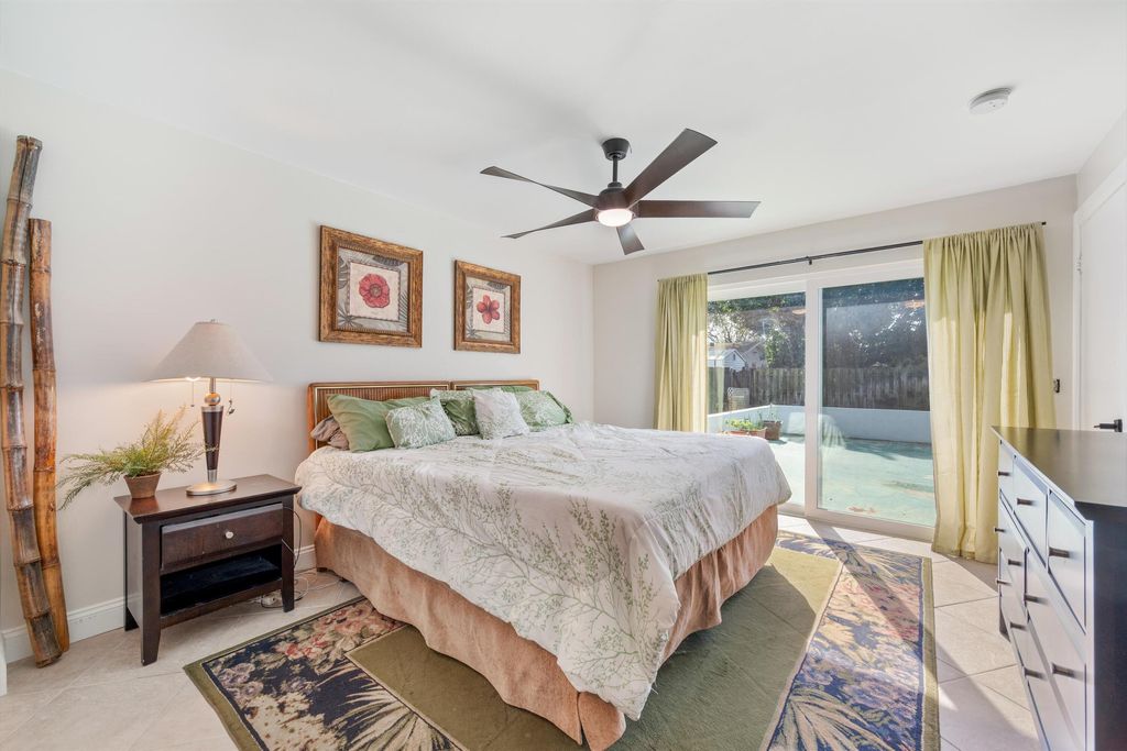 Photo of 8820 NW 4th Street, Pembroke Pines, FL 33024 (MLS # R11147867)