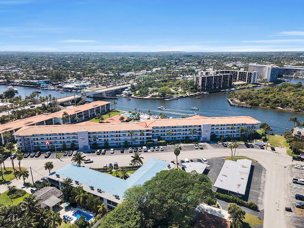 103 NE 19th Avenue 232