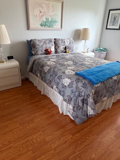 LAKESIDE VILLAGE CONDO 10 - Residential