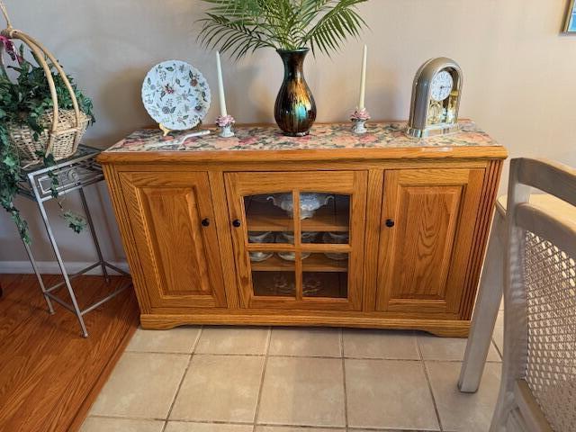 LAKESIDE VILLAGE CONDO 10 - Residential