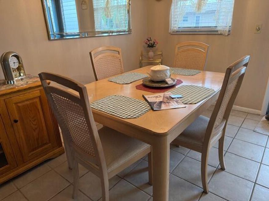 Welcme to a Well Maintained  1bed 11/2
bath Community is very Active  
with much to do!
Pool, Libary Bocceball, Shows , Card Room and More
Call Listing agent for Appt