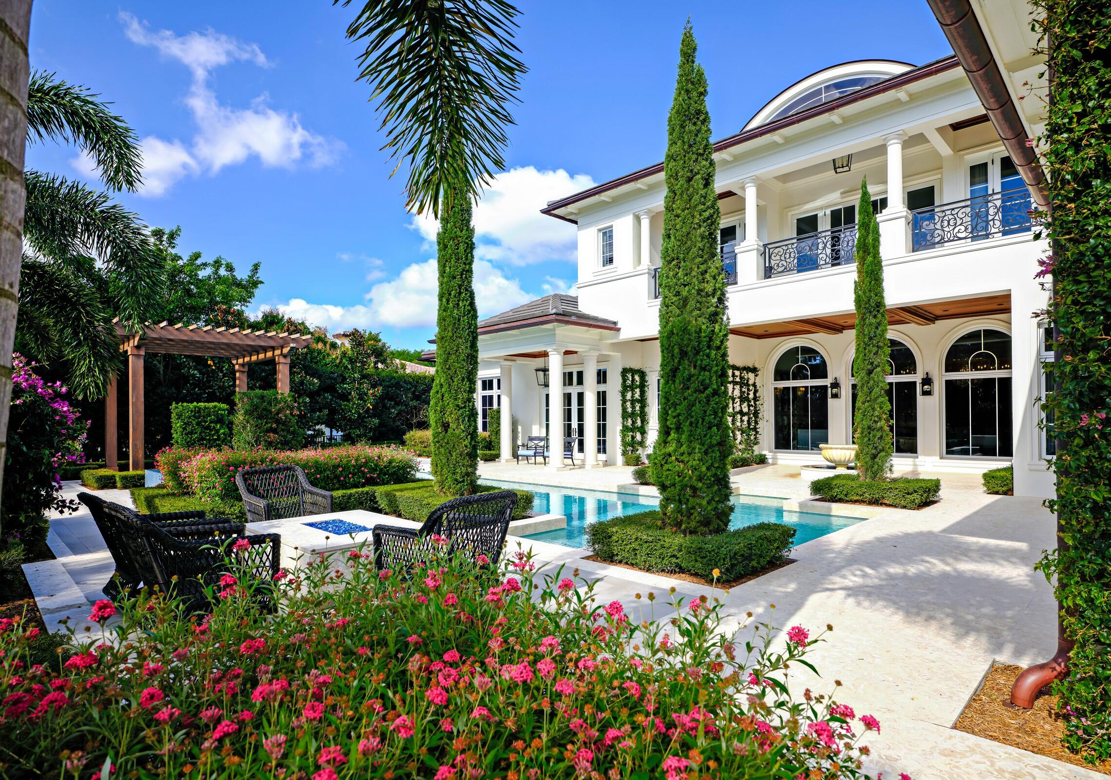 BEARS CLUB - Residential