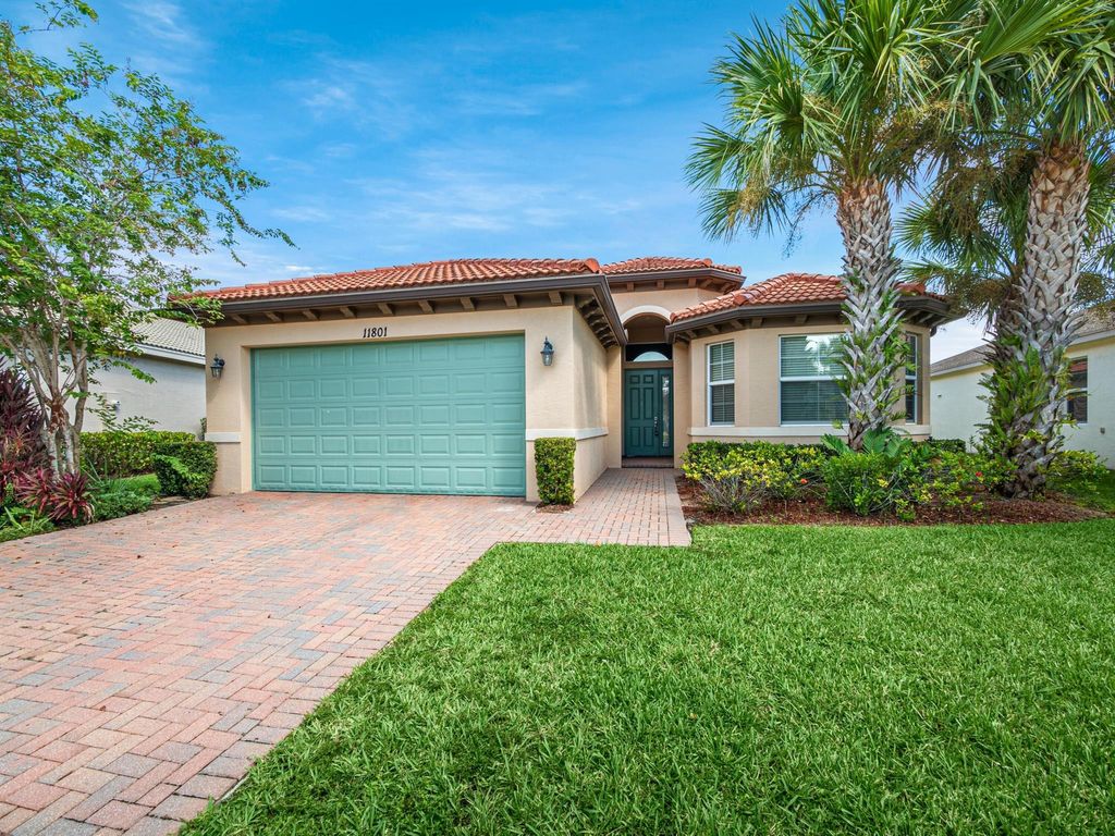 Photo of 11801 SW Crestwood Circle, Port Saint Lucie, FL 34987 (MLS # R11048730)