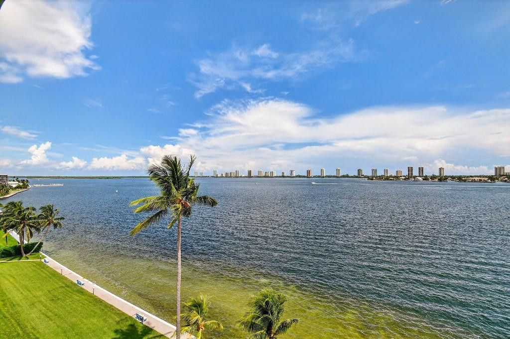 Photo of 301 Lake Shore Drive #801, West Palm Beach, FL 33403 (MLS # F10528729)